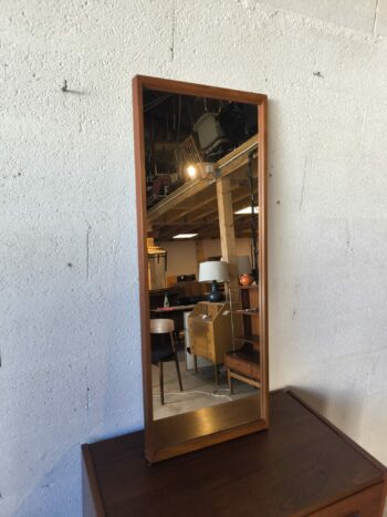 Miroir en teck massif d'Aksel Kjærsgaard